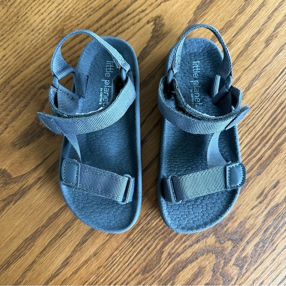 New Little Planet Carter’s Toddler Recycled Adventure Sandals - Picture 9 of 14
